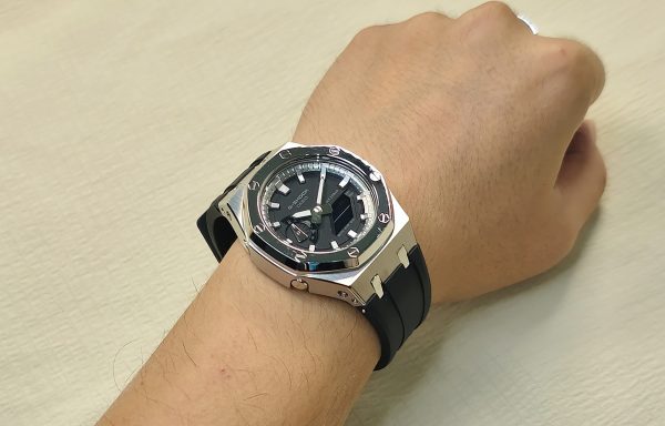 Кастомные часы Casio G-Shock GA-2100 — чёрный силиконовый ремешок и серебристый безель — фото 5