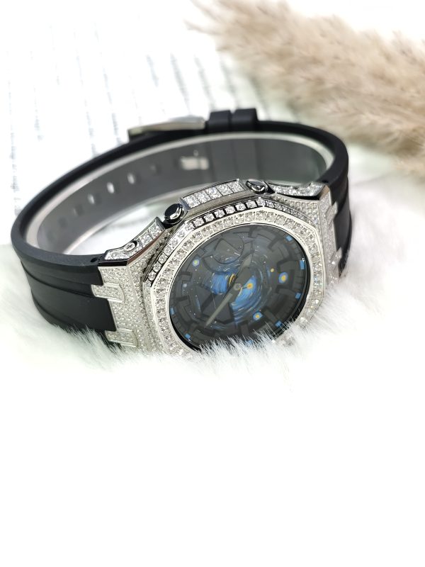 Кастомные часы Casio G-Shock GA-2100 — чёрный каучуковый ремешок и серебристый безель с кристаллами — фото 8