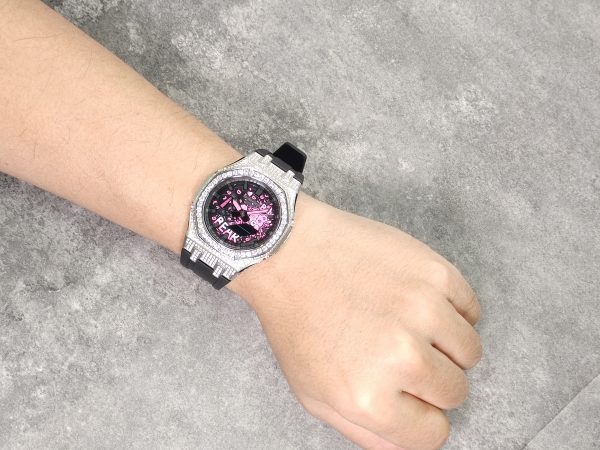 Кастомные часы Casio G-Shock GA-2100 — тёмный каучуковый ремешок и цветной безель с кристаллами — фото 4