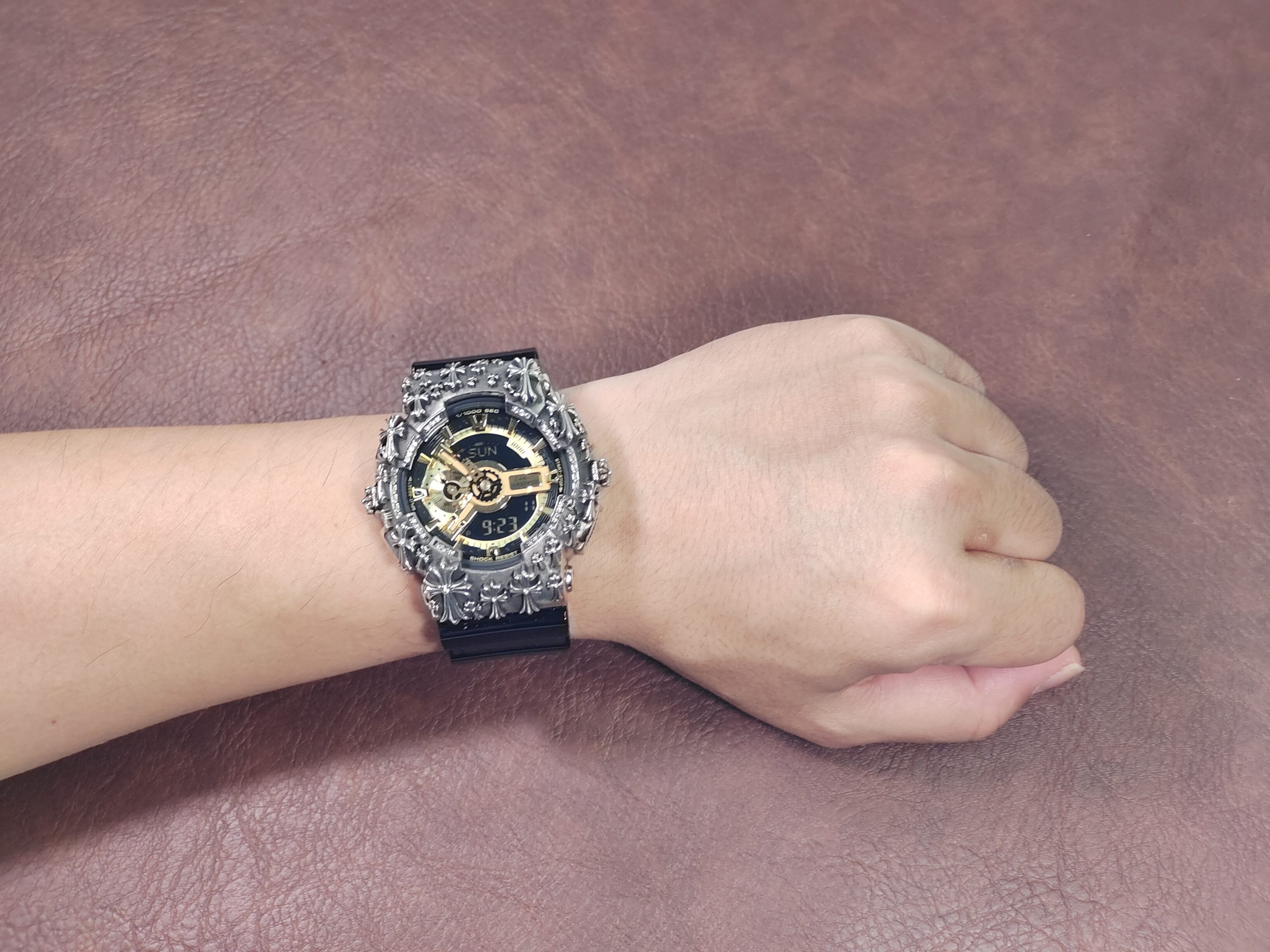 Кастомные часы CASIO GA-110 | Мод | CasiOAK Custom Кастомные часы Casio G-Shock GA-110 — чёрный каучуковый ремешок и крестообразный корпус