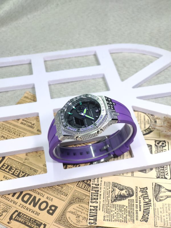 Кастомные часы Casio G-Shock GA-2100 — Фиолетовый циферблат и Бриллиантовые акценты — фото 8
