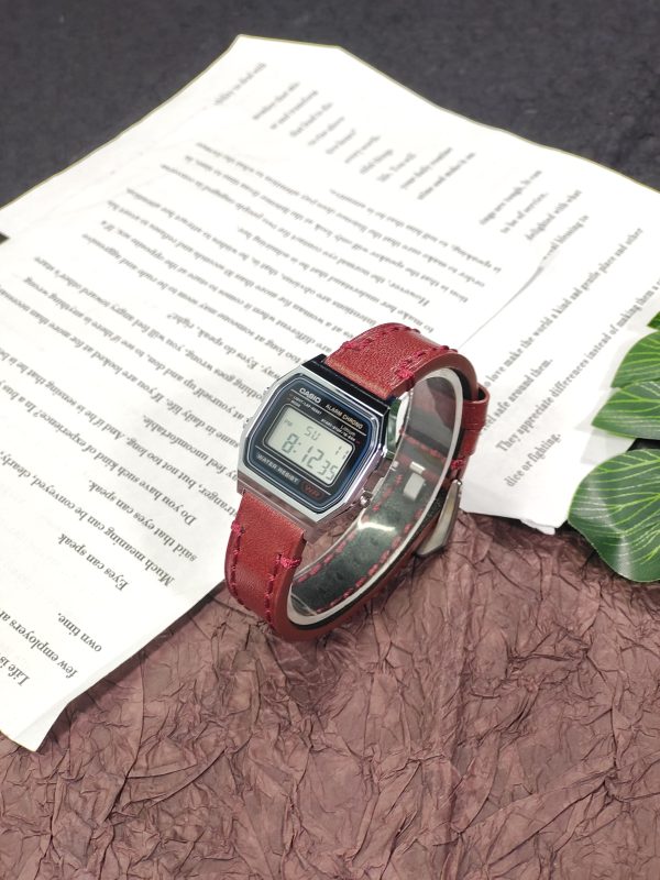 Кастомные часы Casio A158WA — Квадратный корпус и Красный циферблат — фото 5