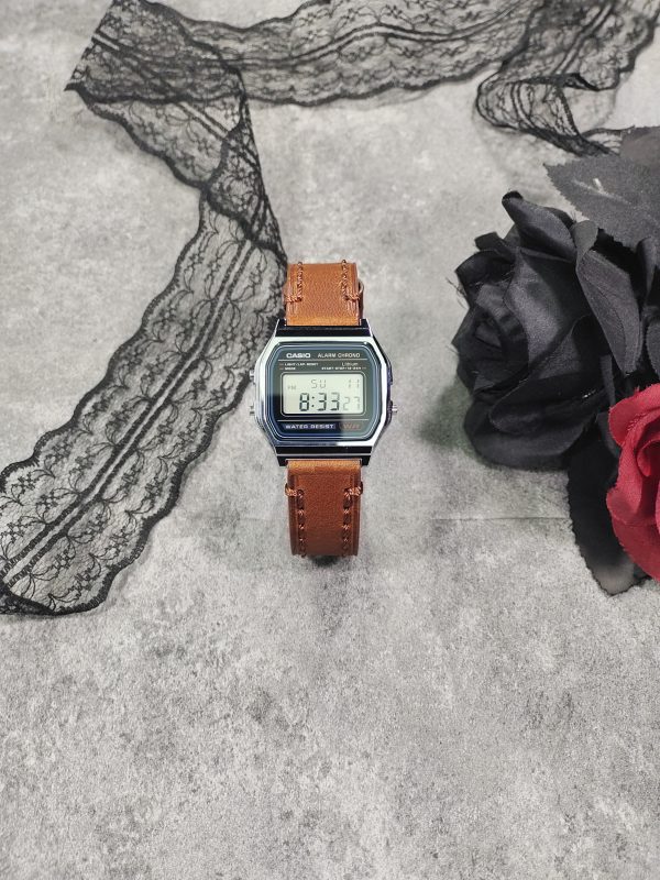 Кастомные часы Casio A158WA — Квадратный корпус и Красный циферблат — фото 8