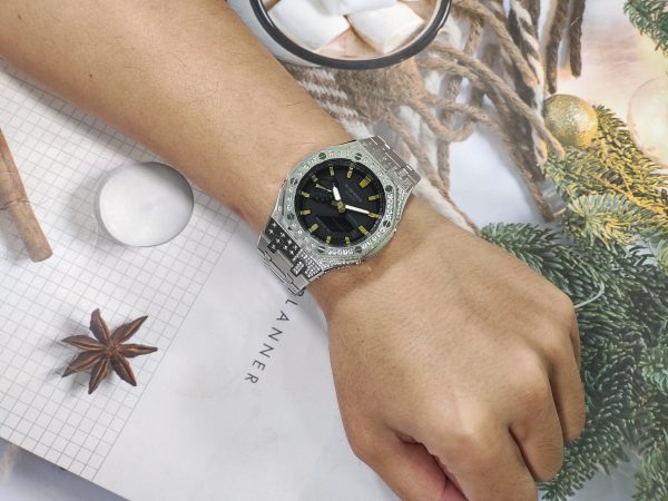 Кастомные часы Casio G-Shock GA-2100 — серебристый браслет и безель с кристаллами — фото 8