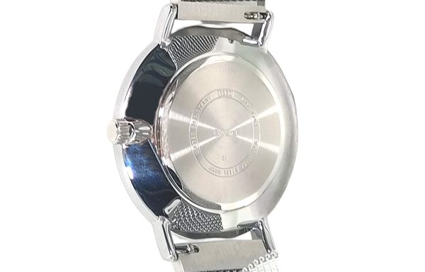 Кастомные часы Casio G-Shock Огненный Рубин Уральских Гор, алые, вид сбоку. CasiOAK Custom, кастомные часы Casio ручная сб...