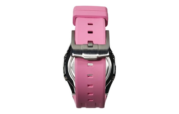Кастомные часы Casio G-Shock Алый Рассвет Утренней Тени, алые, на руке. CasiOAK Custom, кастомные часы Casio ручная сборка