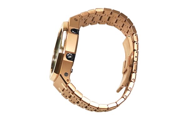Кастомные часы Casio G-Shock Багровый Шёлк, багровые, на руке. CasiOAK Custom, кастомные часы Casio ручная сборка